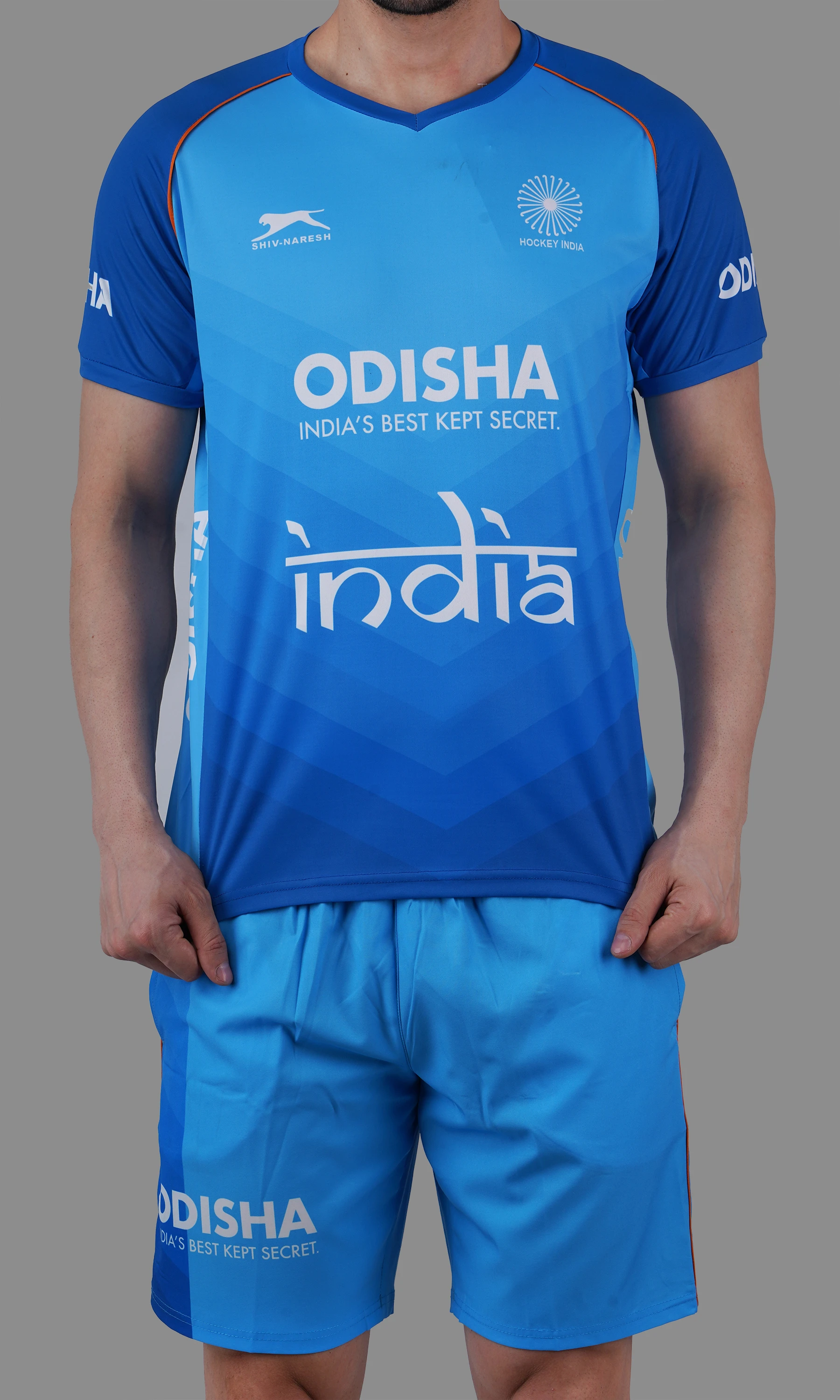 hockey kit royal white