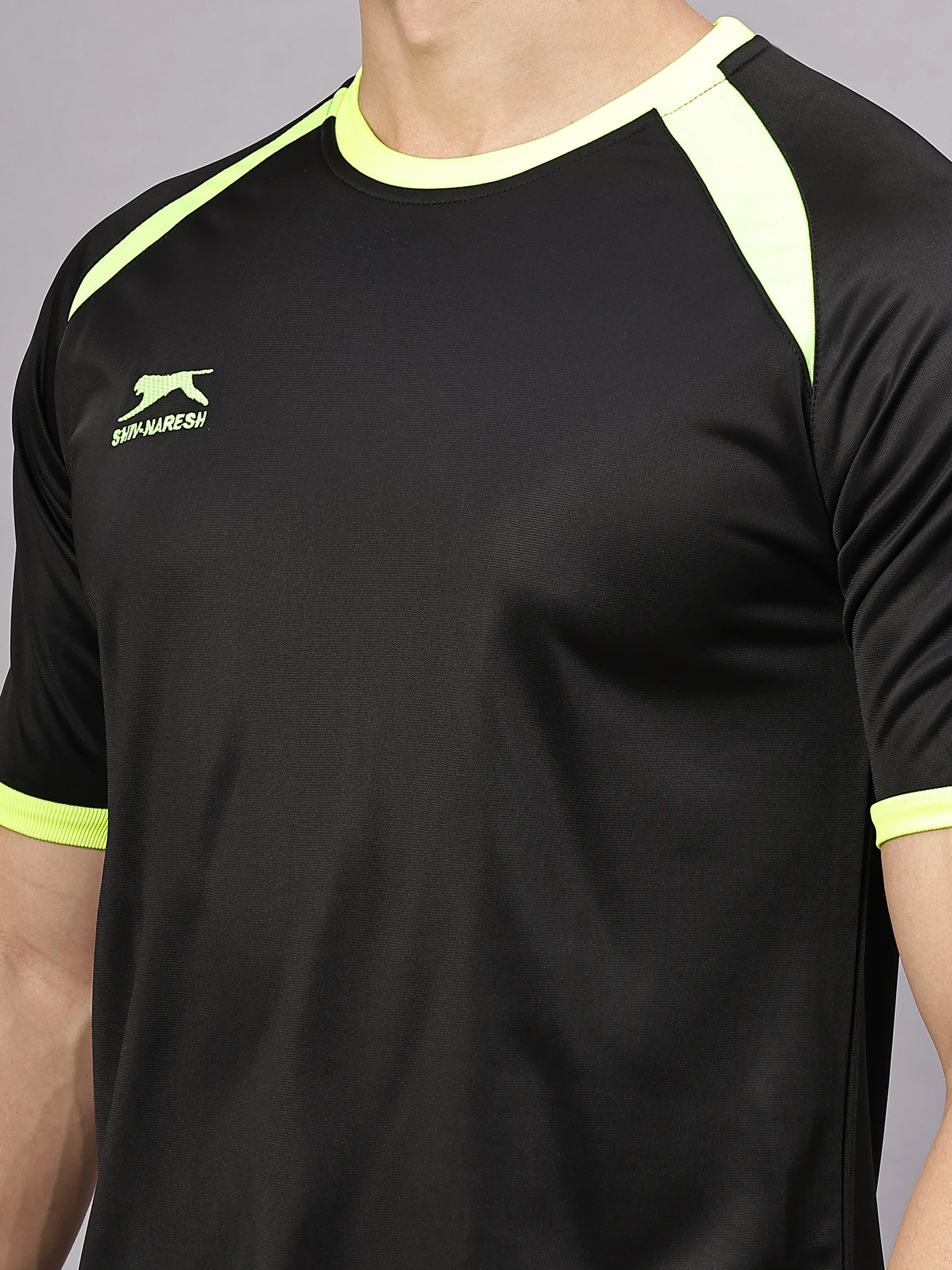 Raid Raptor Kabaddi Set Black Fscent for men