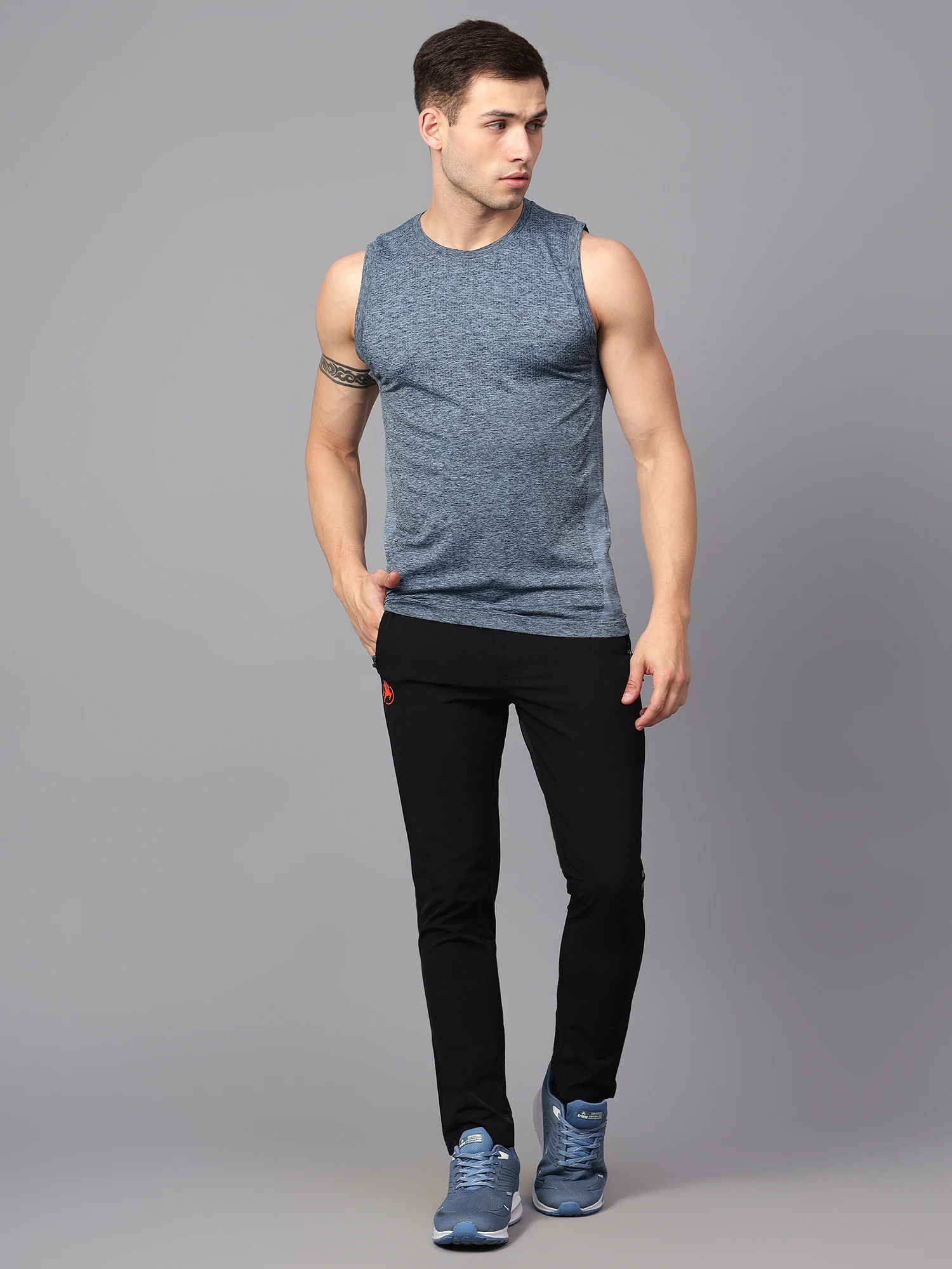 Blue seamless training men's vest