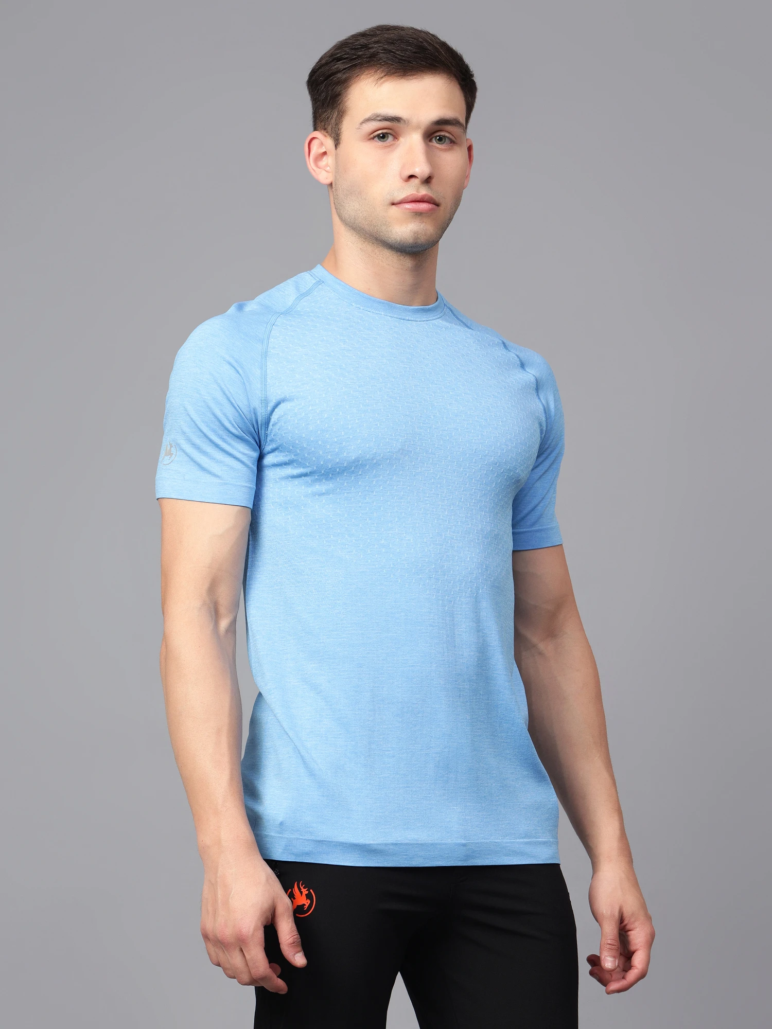 Pale blue men's seamless gym t-shirt