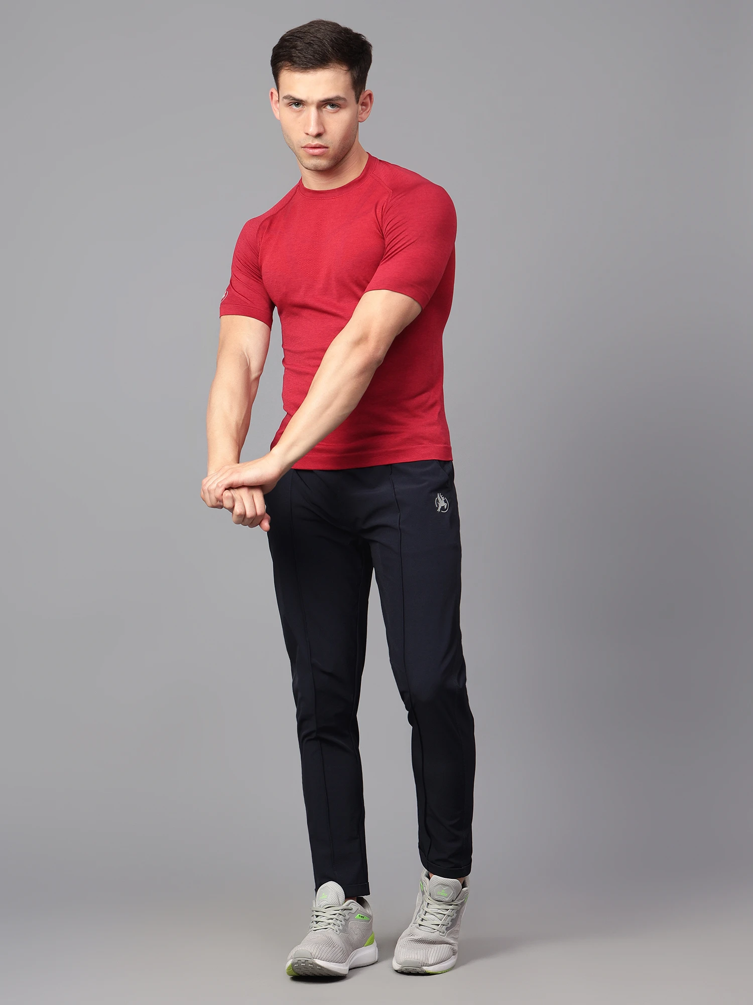 Red seamless performance gym men's t-shirt