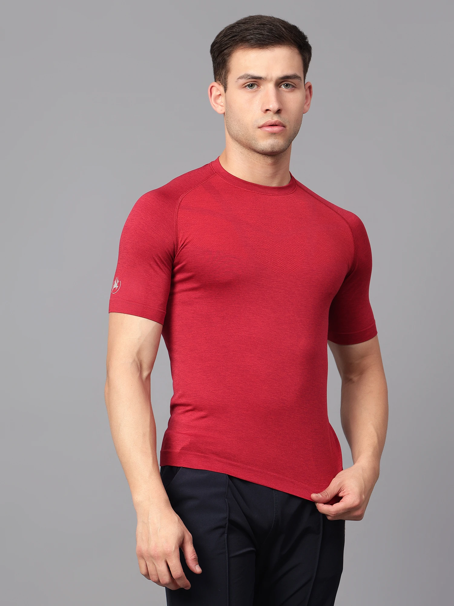 Red seamless performance gym men's t-shirt