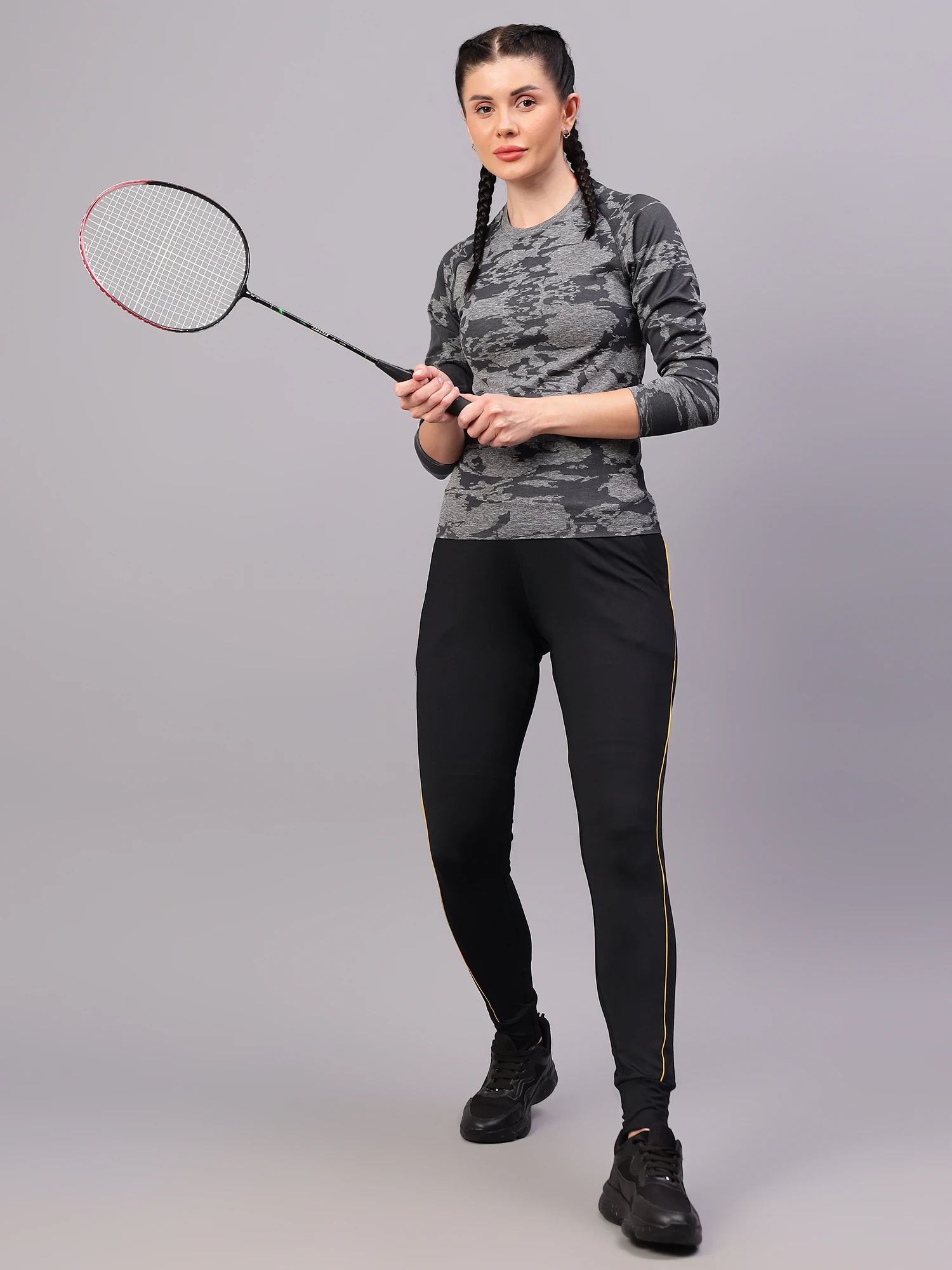 Black seamless gym t-shirt for women by Shiv Naresh