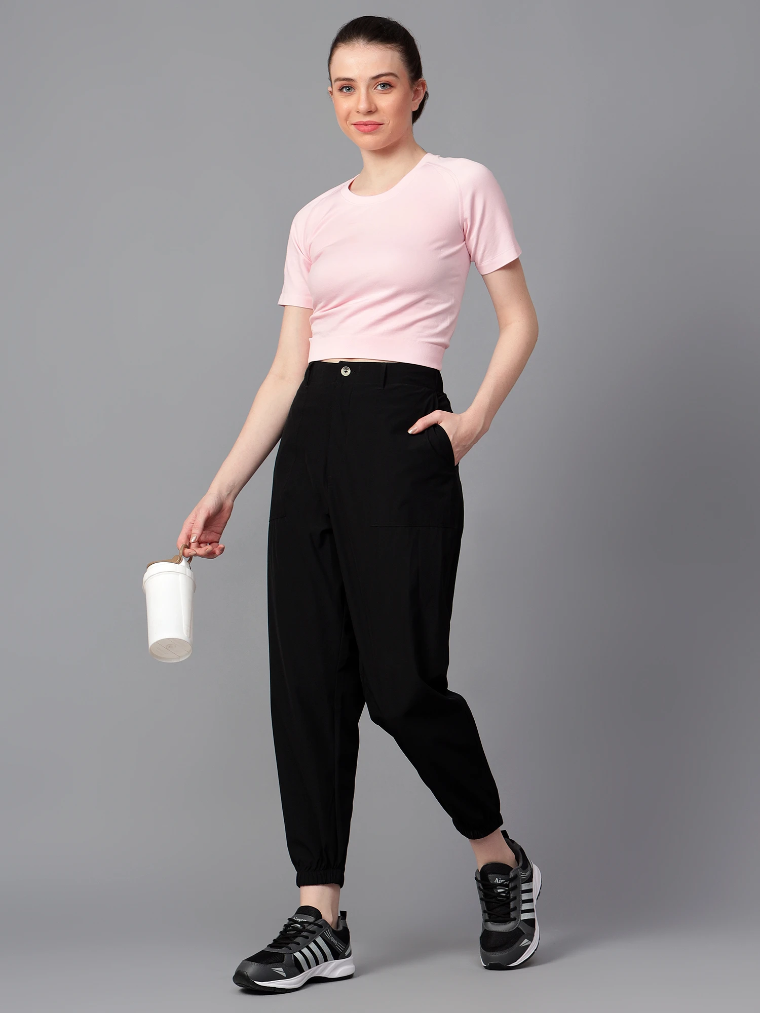 Pink seamless high impact gym crop top for women