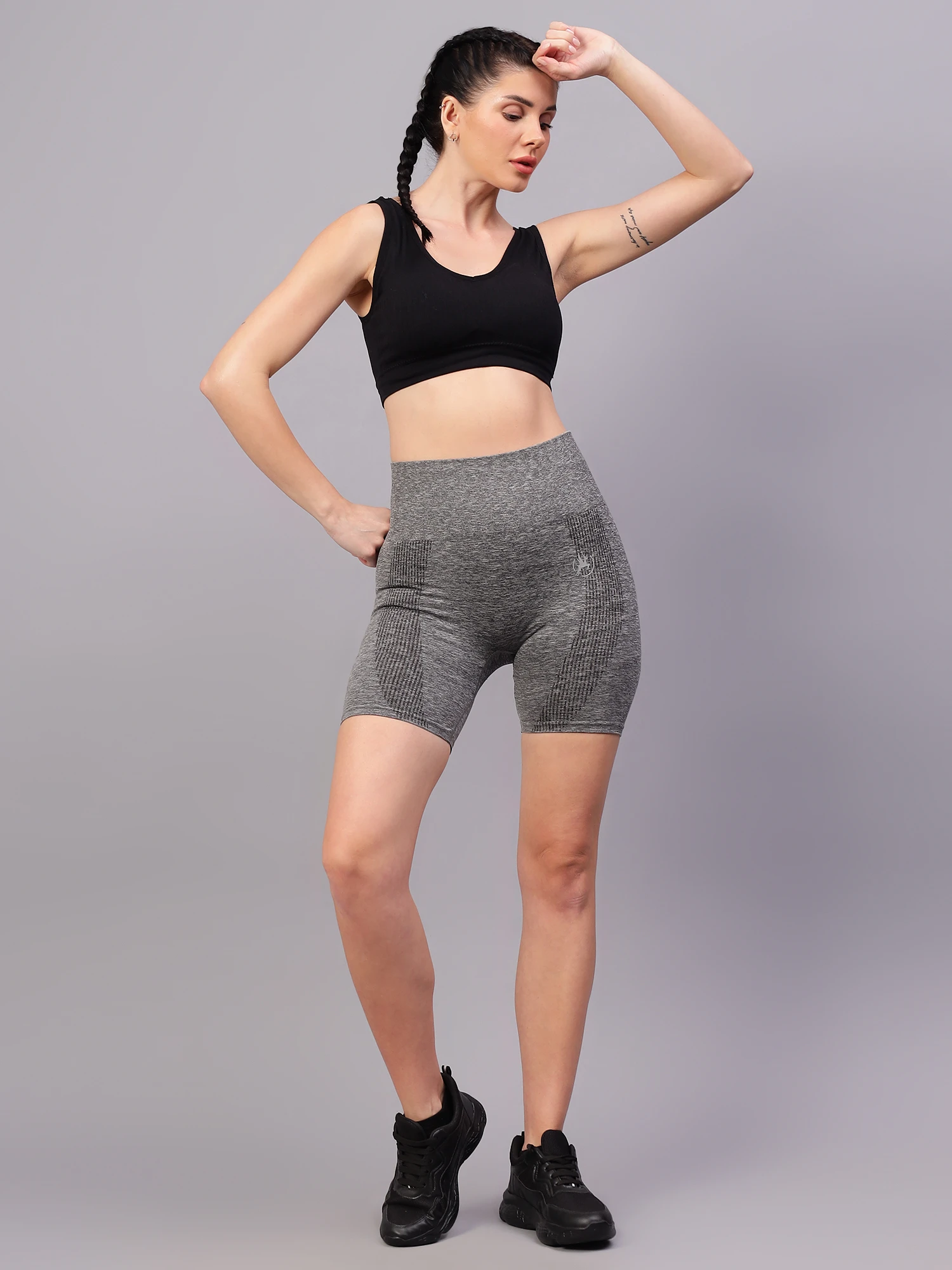 Women’s Seamless Black Gym Biker Shorts for Fitness