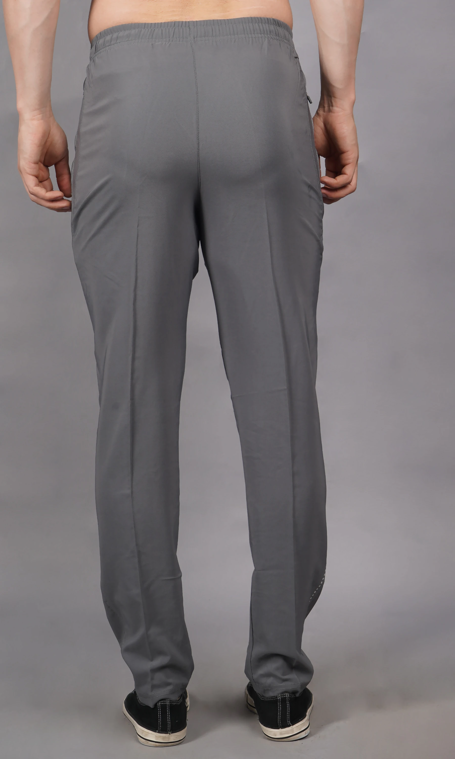 Men’s Dark Grey Ultrawave Smart Track Pants