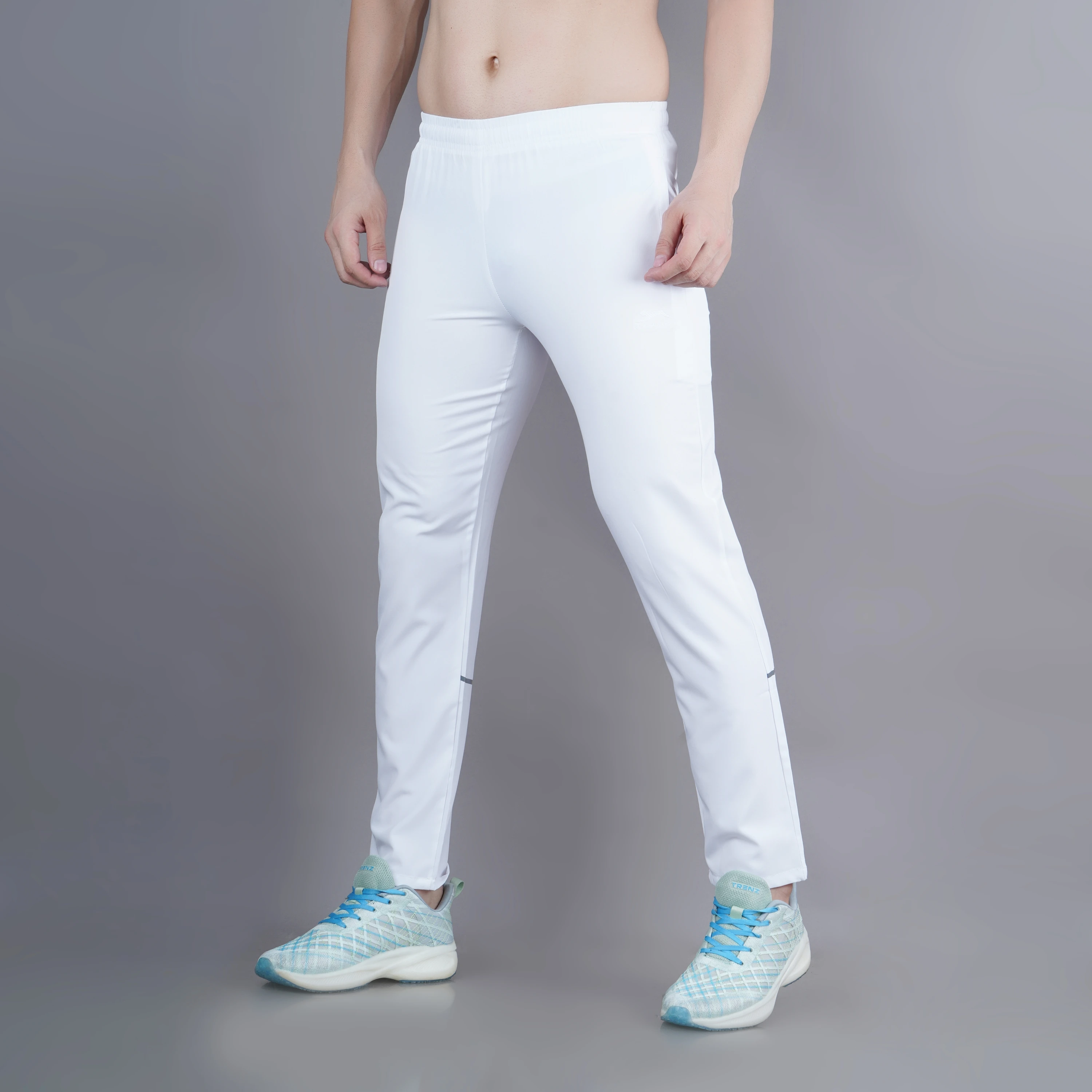 Men's Essential Training Trackpants in White