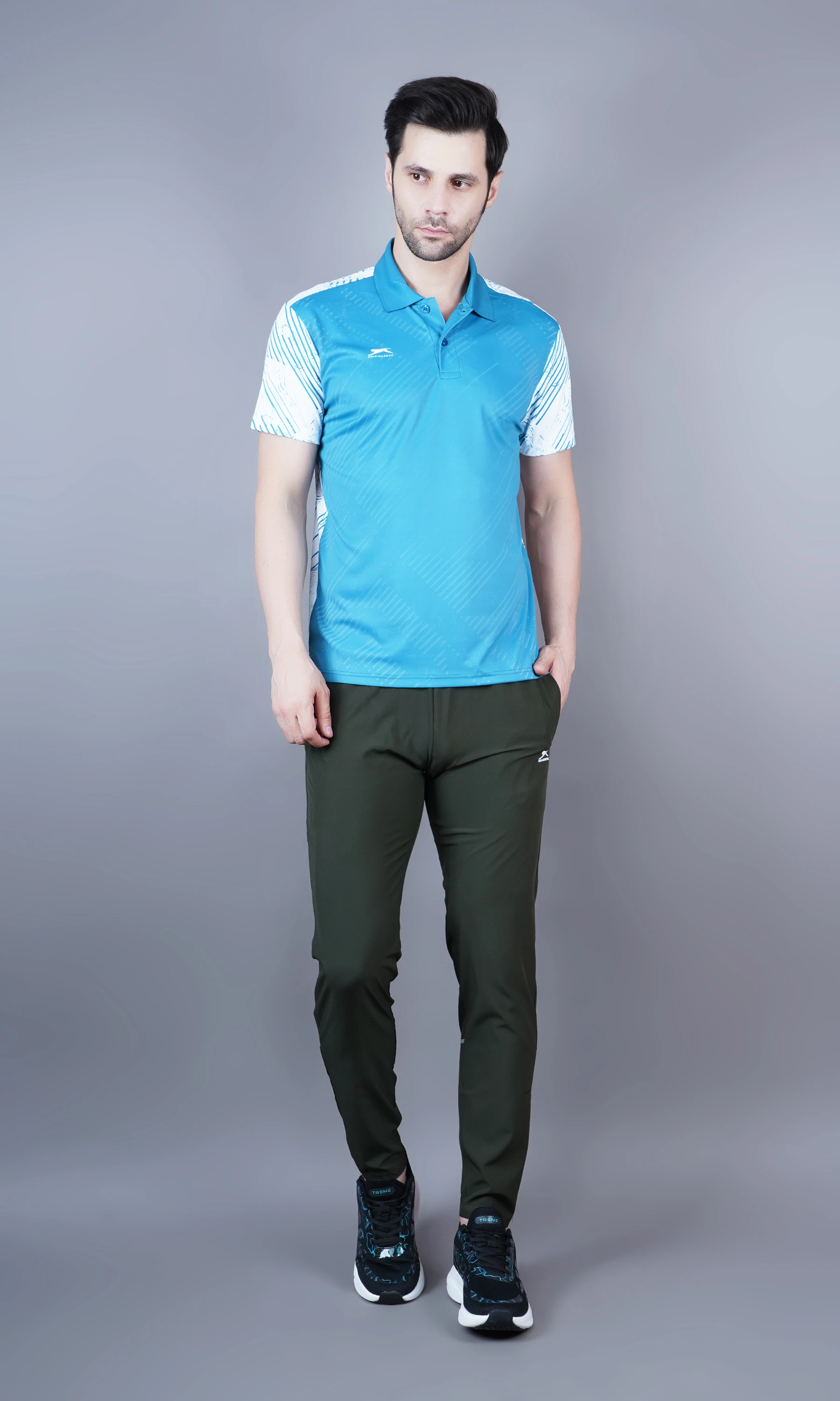 Men's Essential Training Trackpants in Olive Green