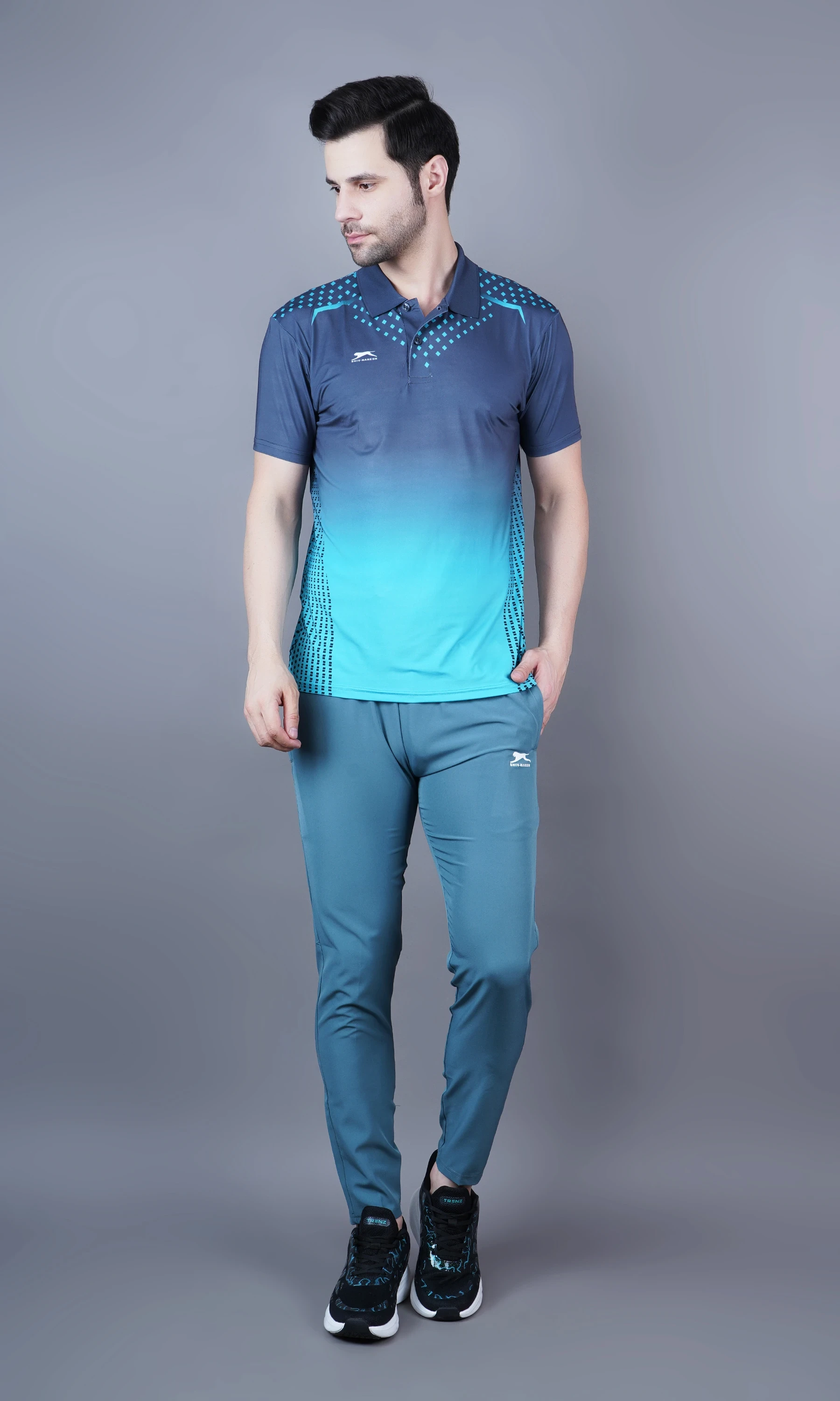 Men's Essential Training Trackpants in Ice Blue