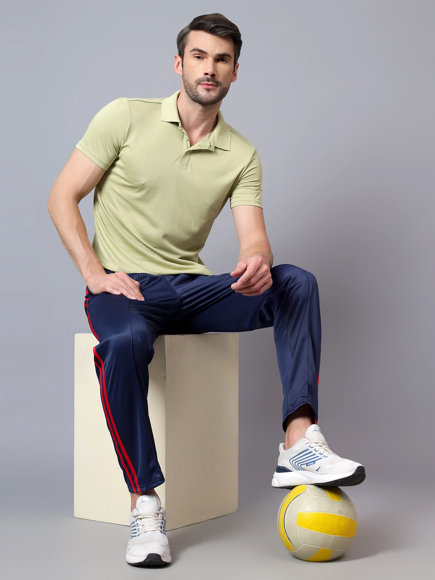 performance polo tee green