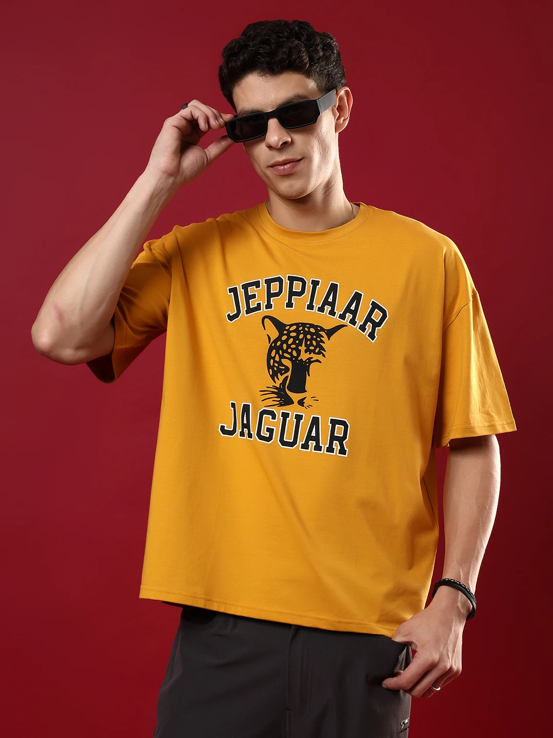 oversized mustard t shirt