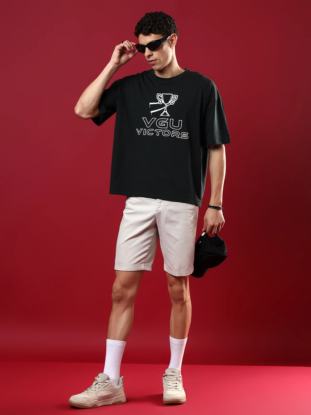 oversized black t shirt