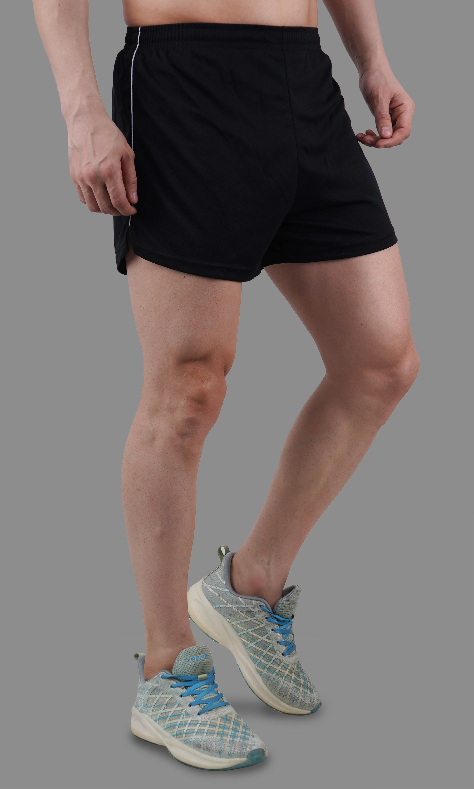 athletic shorts black white
